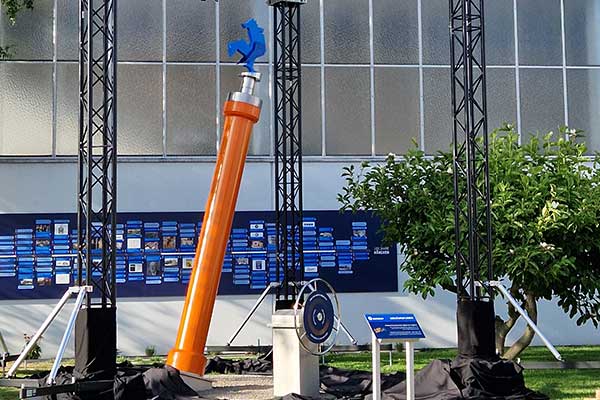 Presentazione del cilindro commemorativo