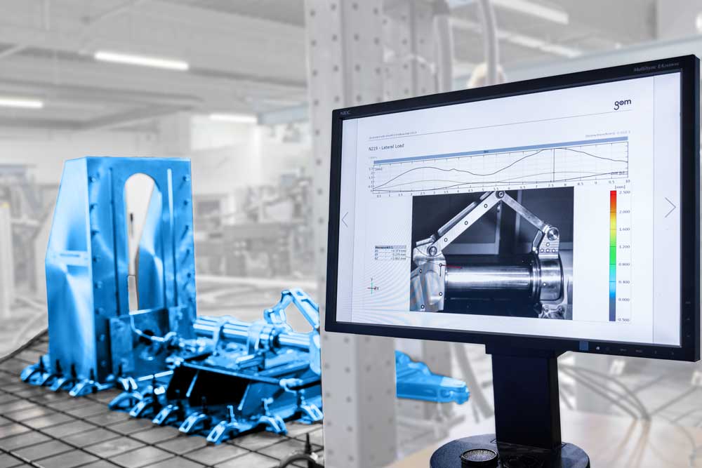 Controllo tramite tablet del banco di prova aperto